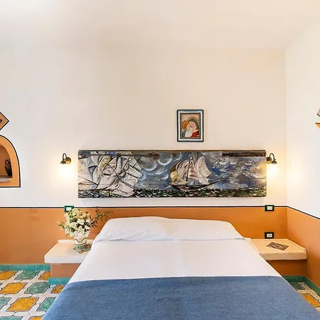Mamma Santina 4*
