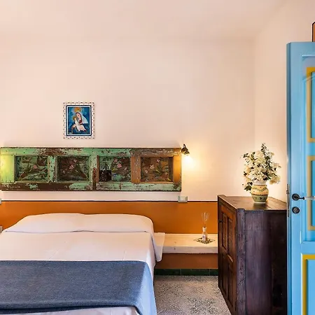 Hotel Mamma Santina 4*