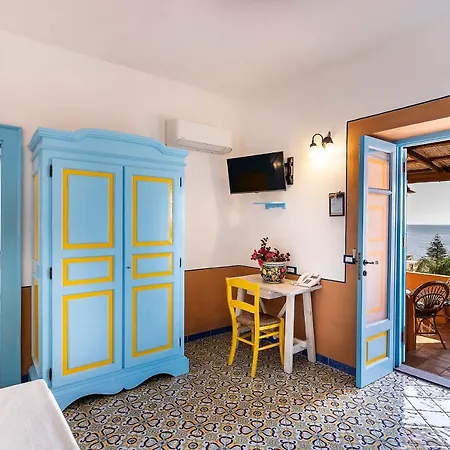 Hotel Mamma Santina 4*