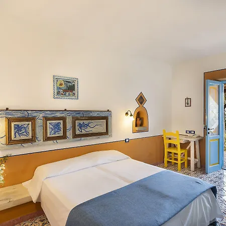 호텔 Mamma Santina 산타마리나살리나